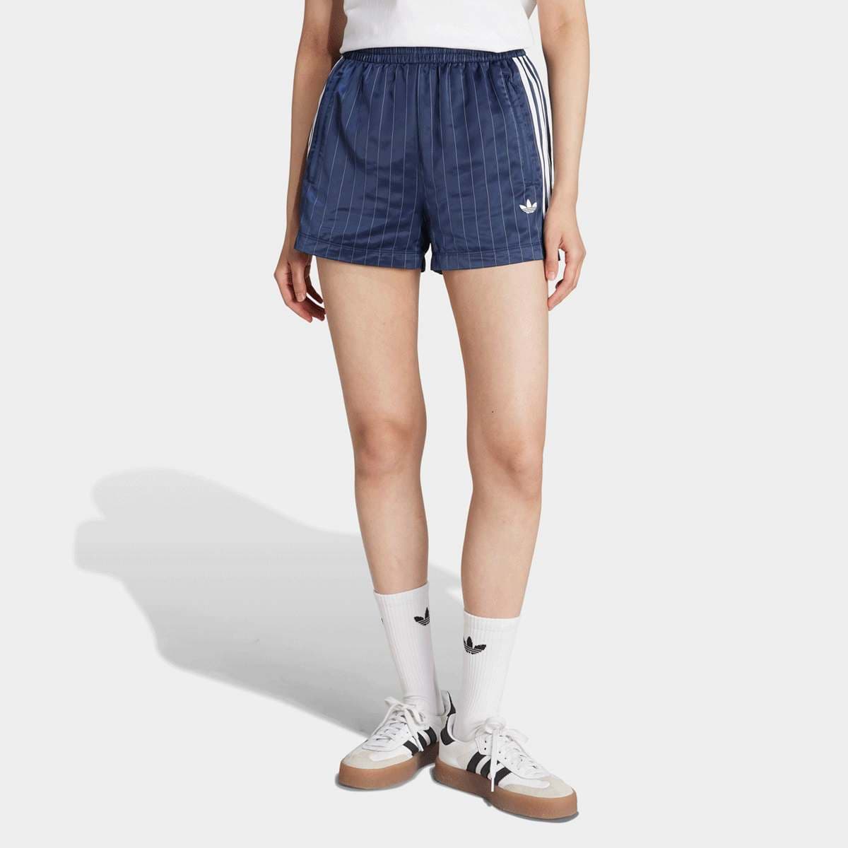 3-Streifen Short