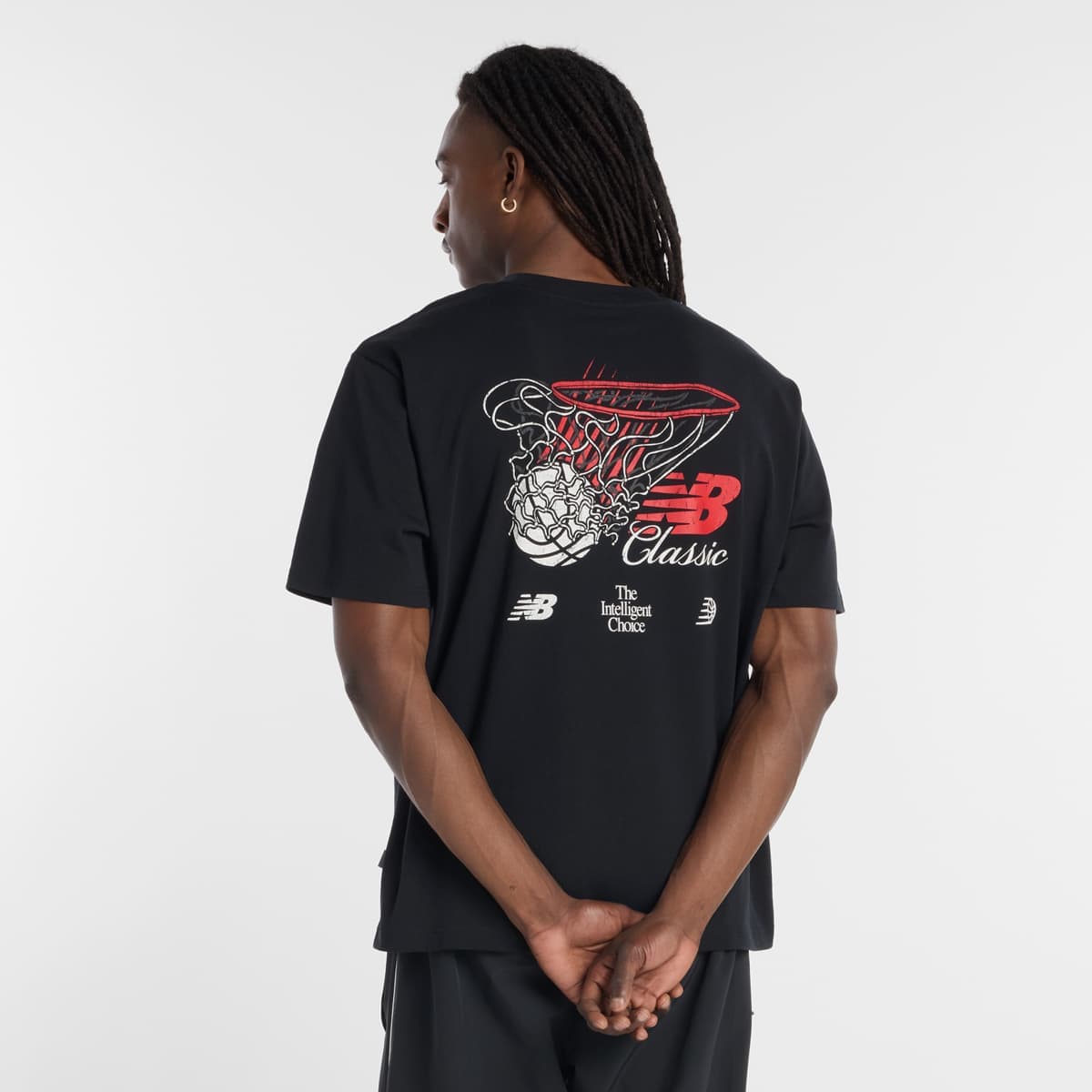 Hoops Classic Graphic T-Shirt 