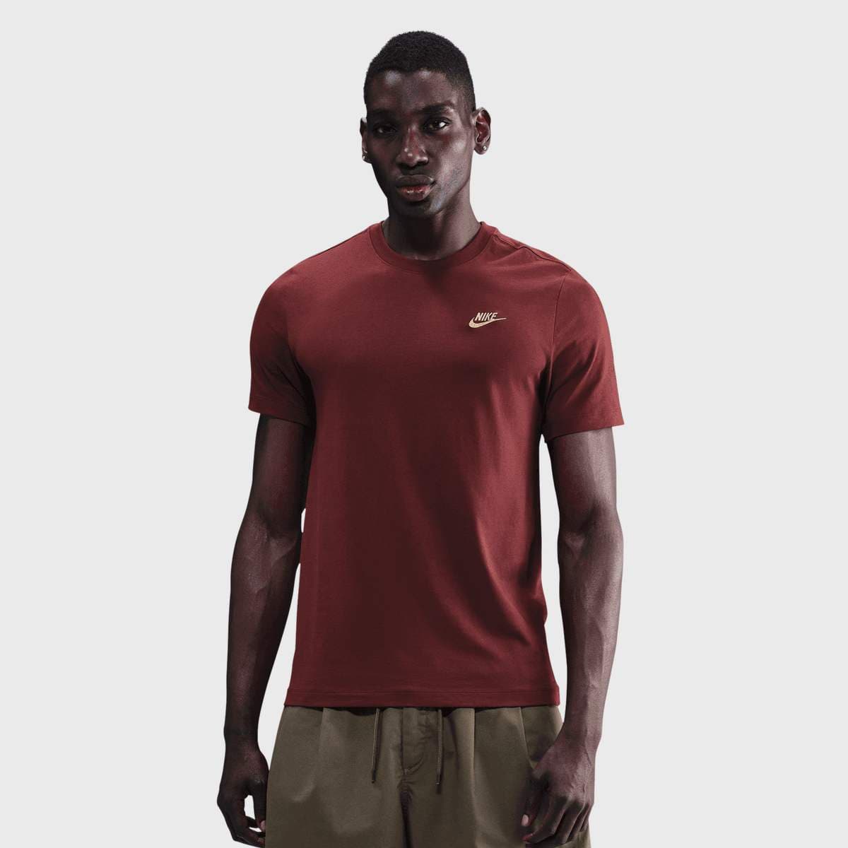 Sportswear Club T-Shirt