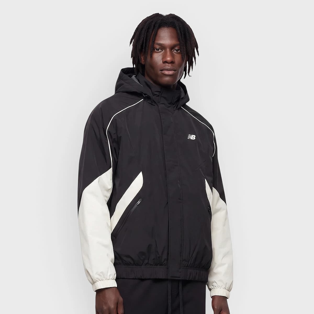 Hoops black