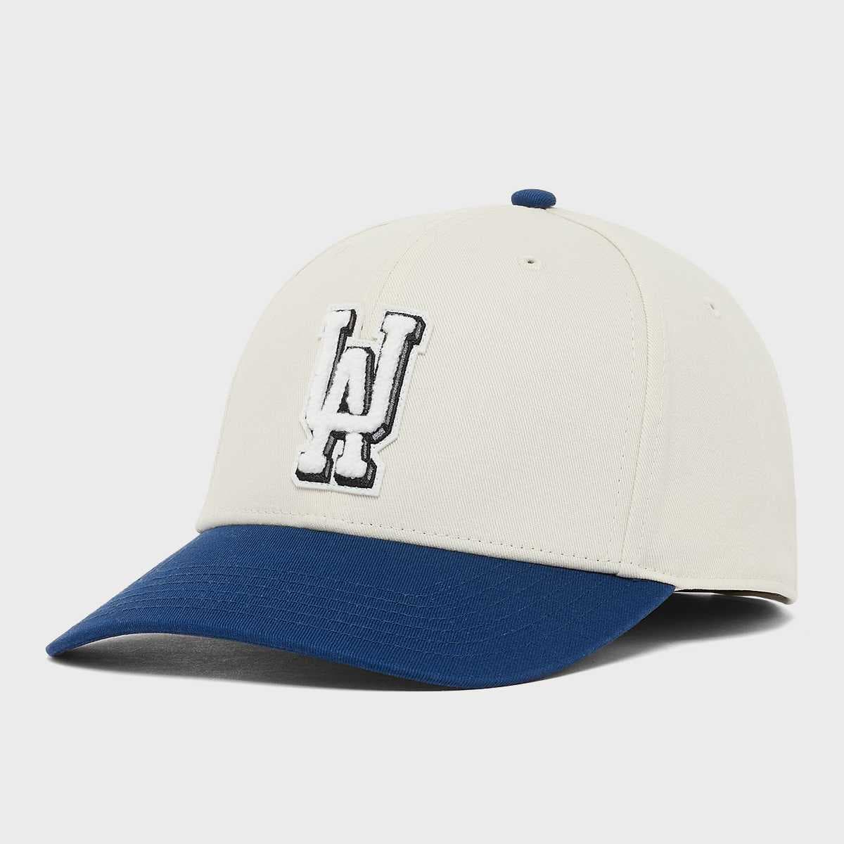 Essential Snapback 