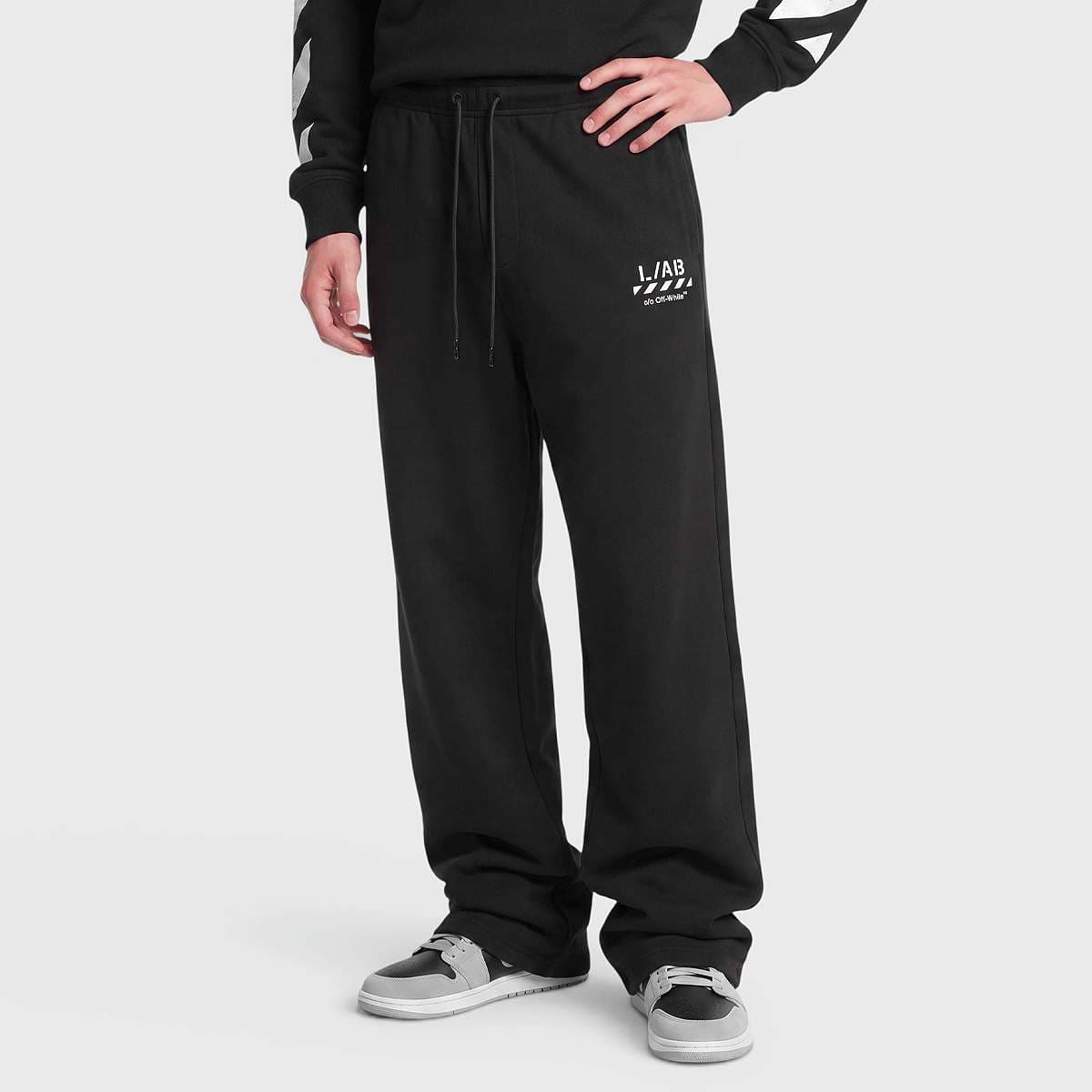 Diagonal Open Hem Jogger Pants