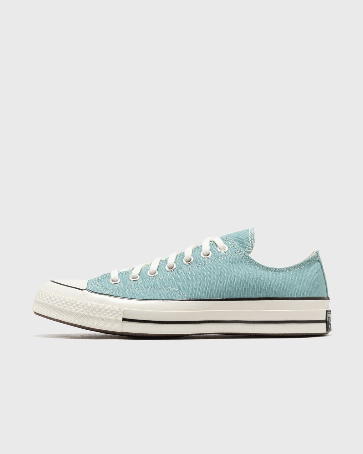 Chuck 70