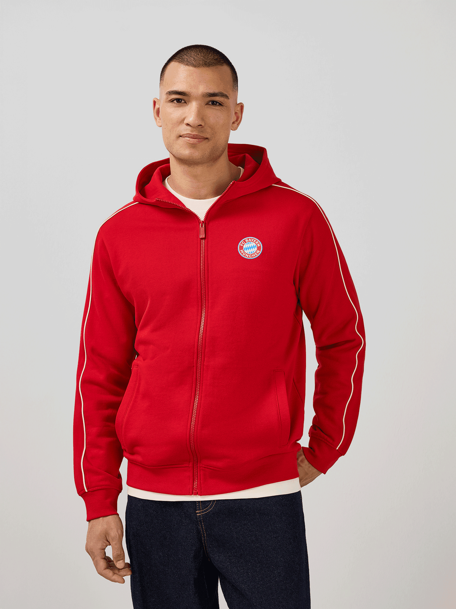 Zip-Hoodie Essentials