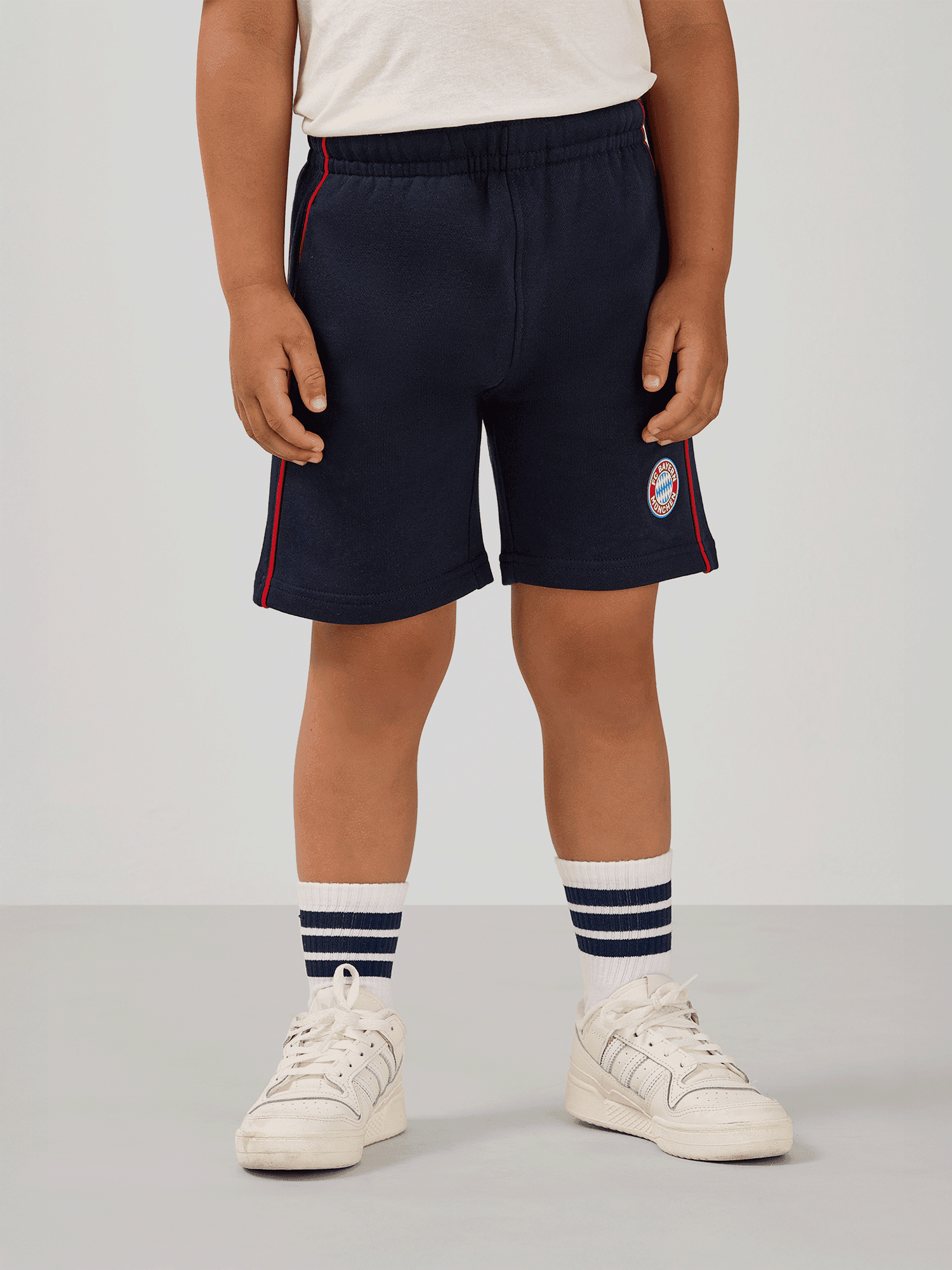 Sweatshort Essentials