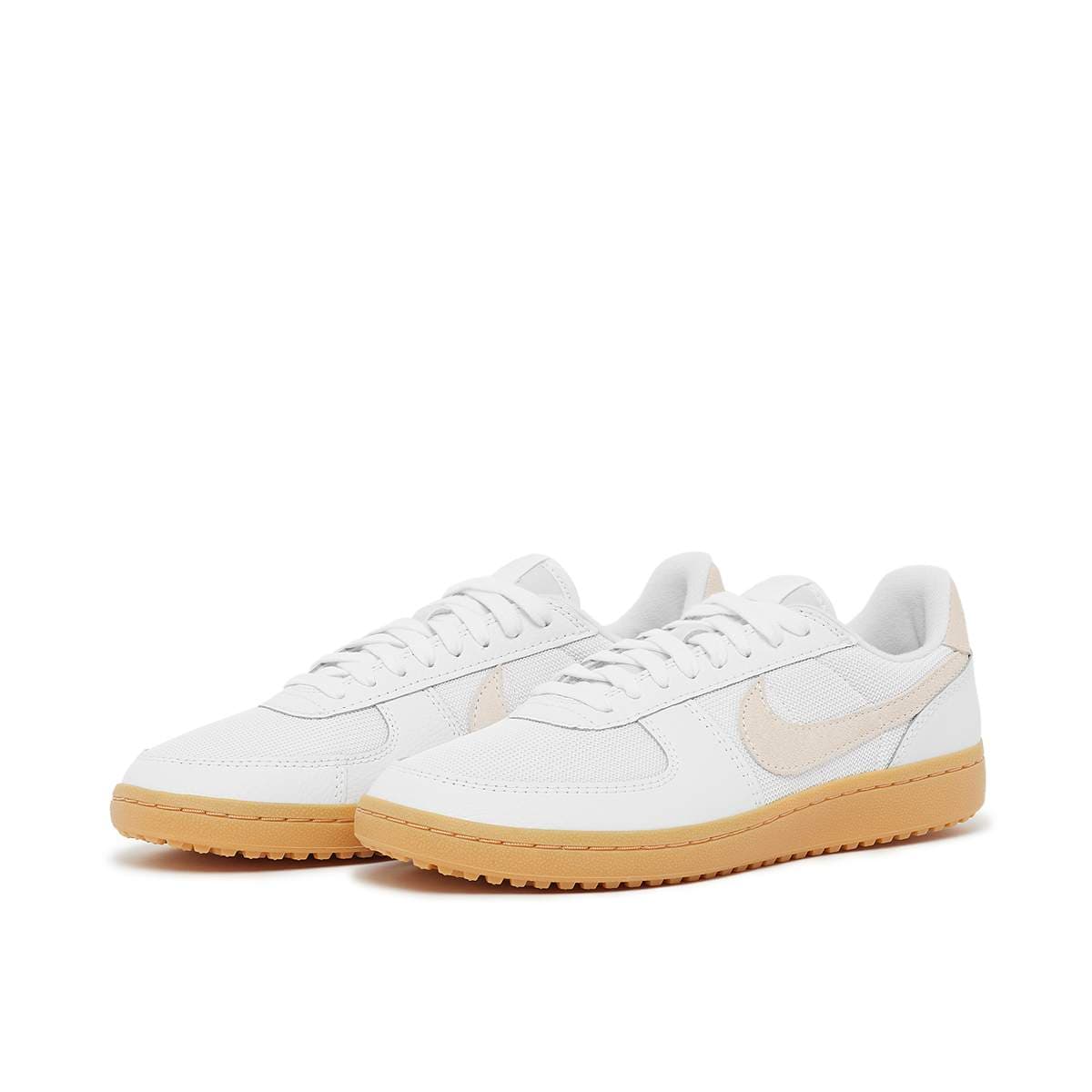 Wmns Field General 82 SP "White and Light Bone"