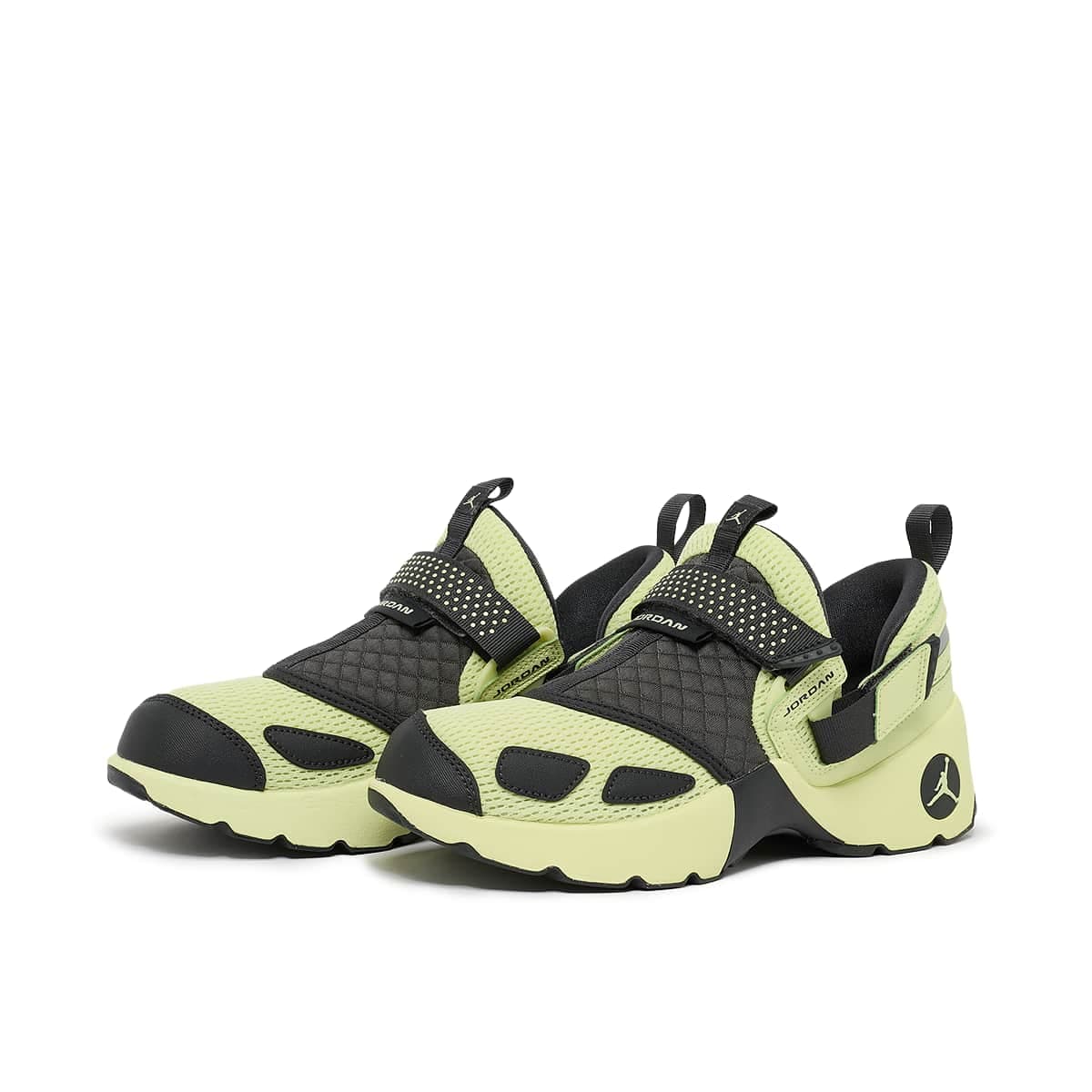 Wmns Trunner LX luminous