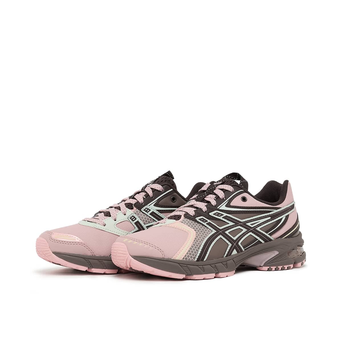 curated by Kiko Studio UB11-S Gel-DS Trainer 14