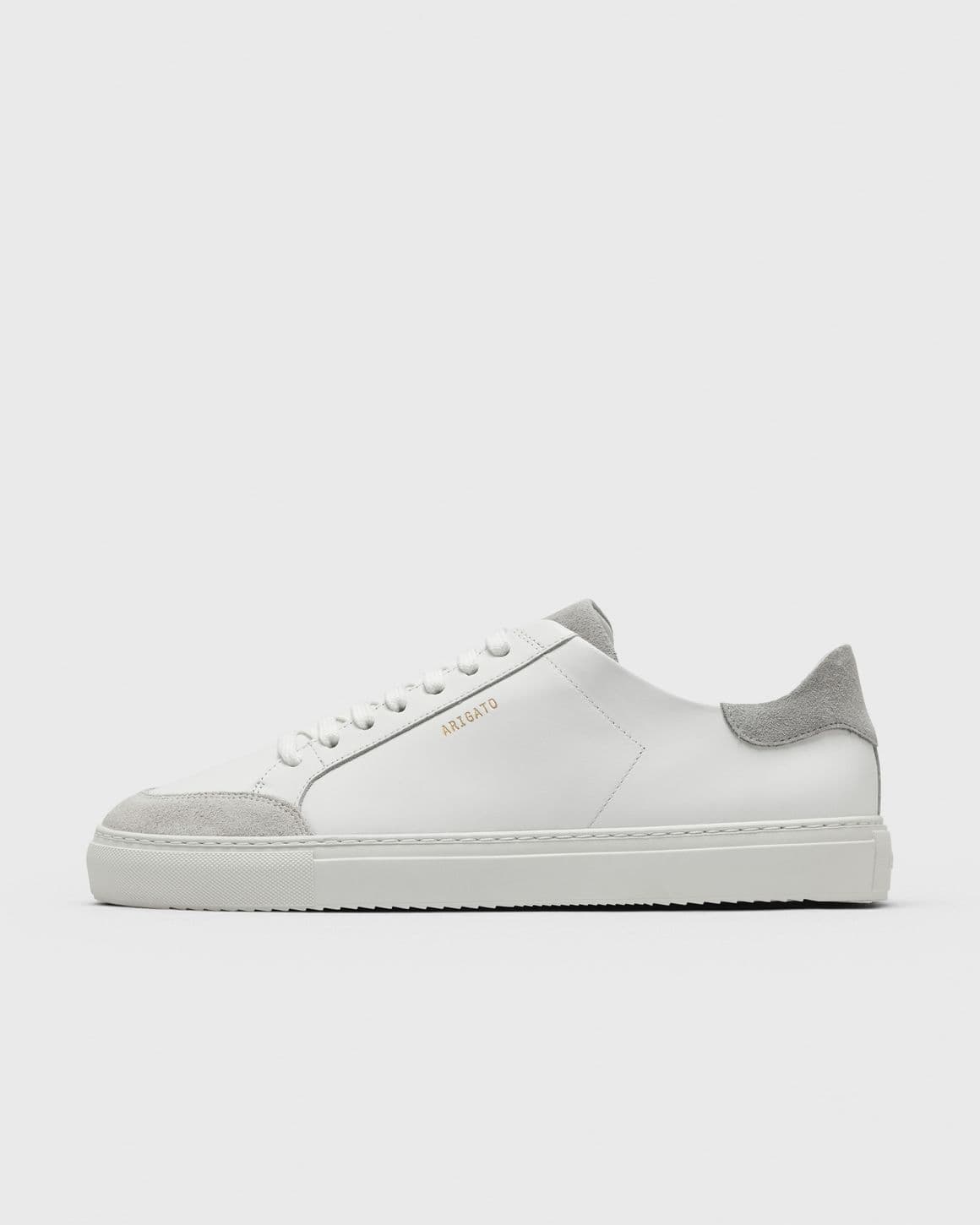 Clean 90 Triple Sneaker