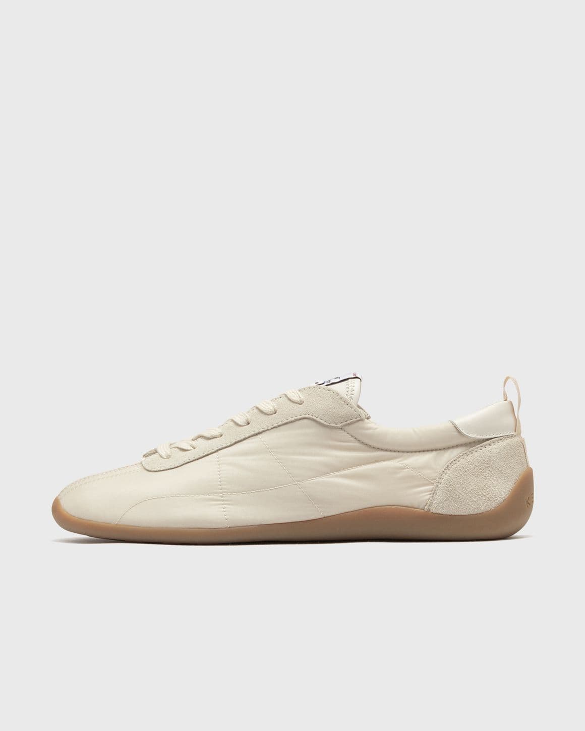 LOW TOP